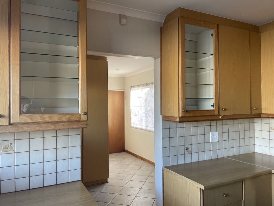 2 Bedroom Property for Sale in Myburgh Park Western Cape